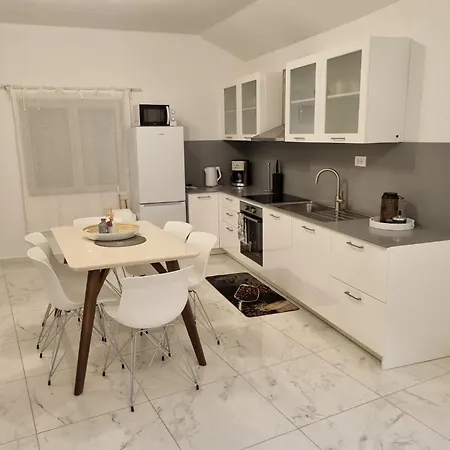 Luxury Lucica Lastovo