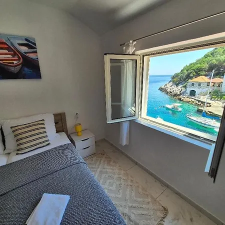 Luxury Lucica * Lastovo