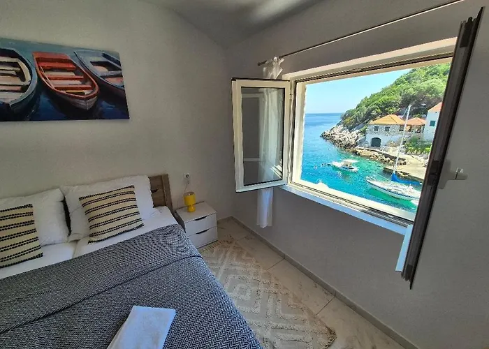 Luxury Lucica * Lastovo